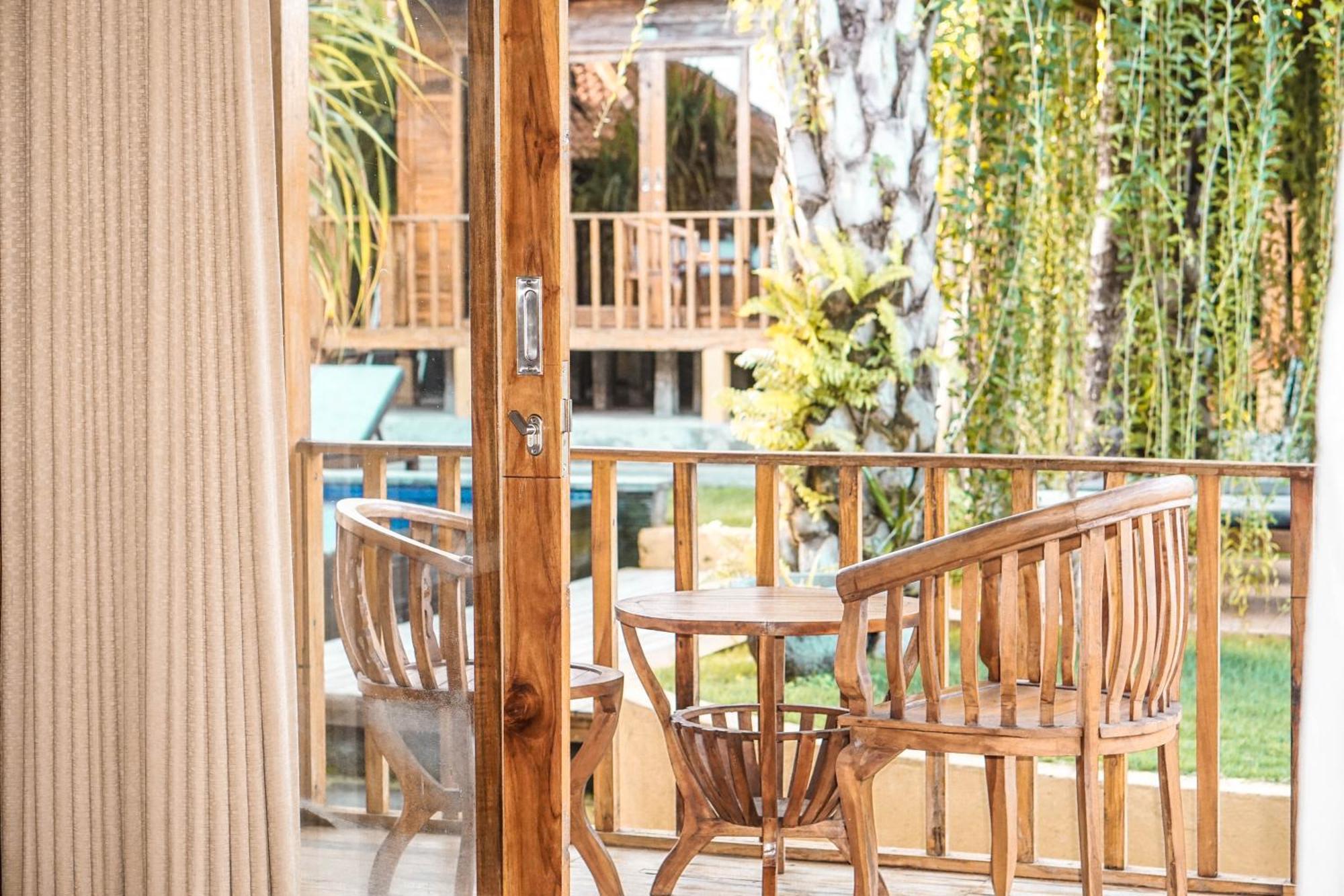 Ocho Bali Surf Camp Apartment Uluwatu  Ngoại thất bức ảnh